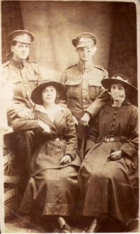 Duck family WW1