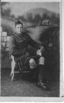 Harold Oakley WW1 wearing Scot uniform